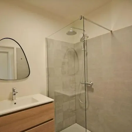 Zonnig In Duinbergen דירה