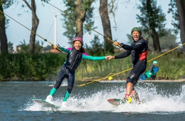 Zonnig In Duinbergen דירה